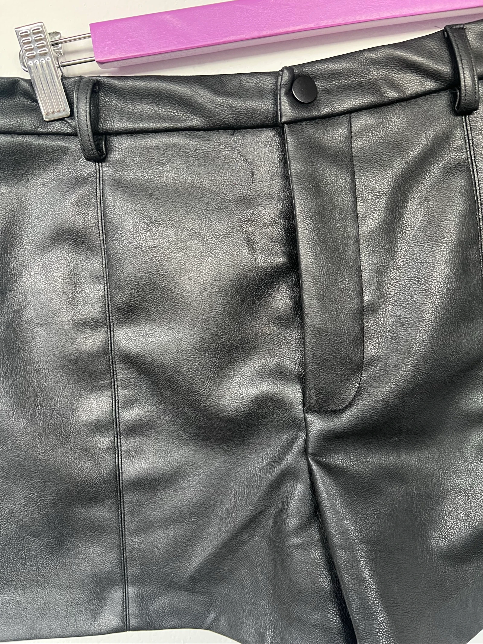 Zwarte leren korte broek Stradivarius – photo 2